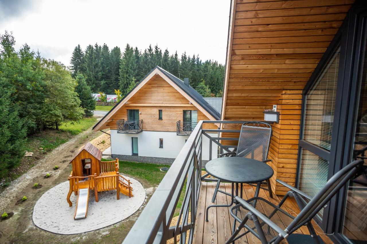 Ski Chalet Klinovec Лоучна-под-Кліновцем Екстер'єр фото